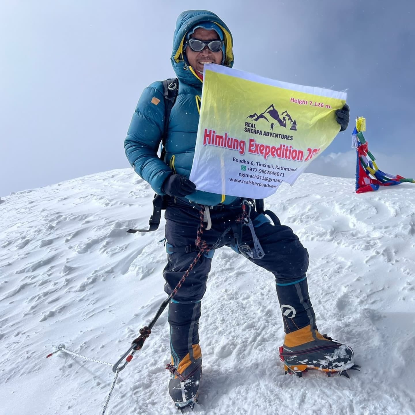 Image of 8000 M Expedition