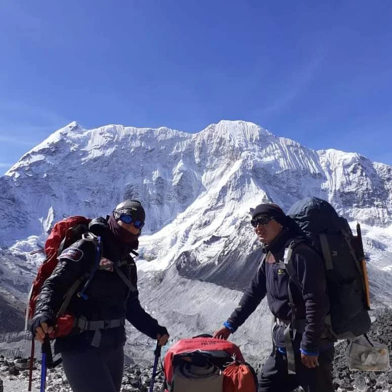 Image of 6000 M Expedition